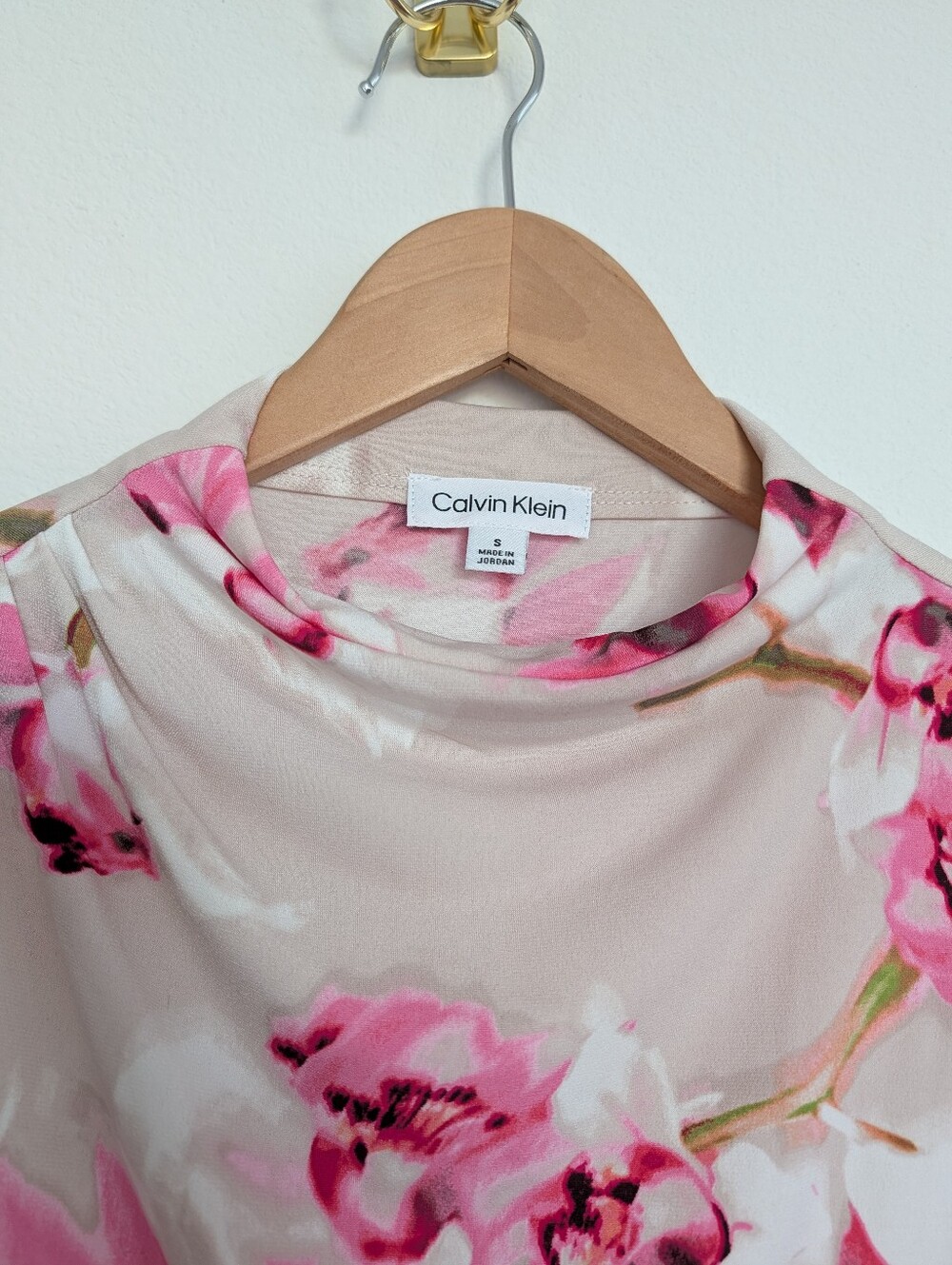 Calvin Klein Sleeveless Blouse - Picture 2 of 7